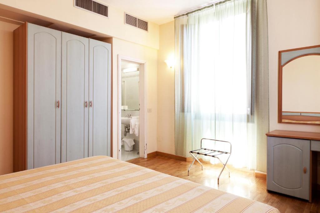 Hotel Savoia E Campana Montecatini Terme Room photo