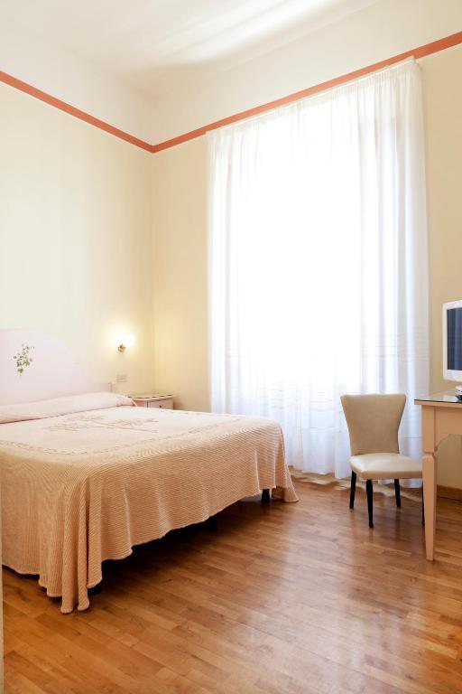 Hotel Savoia E Campana Montecatini Terme Room photo
