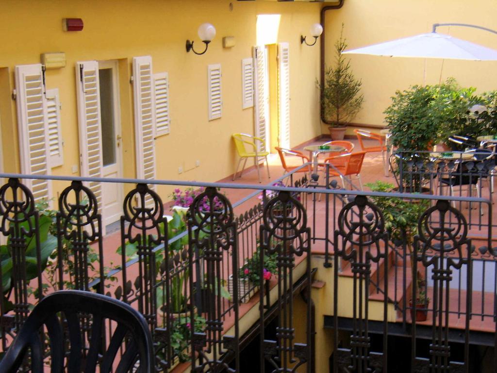 Hotel Savoia E Campana Montecatini Terme Exterior photo